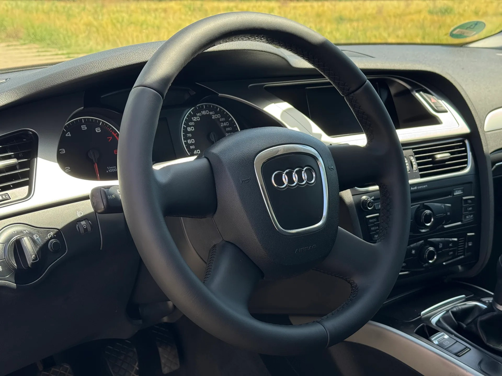Audi A4 B8 SB451HW-07.webp