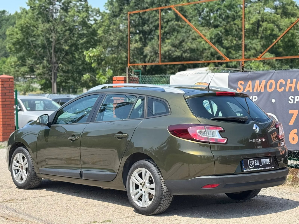 Renault Megane SB341HU-02.webp