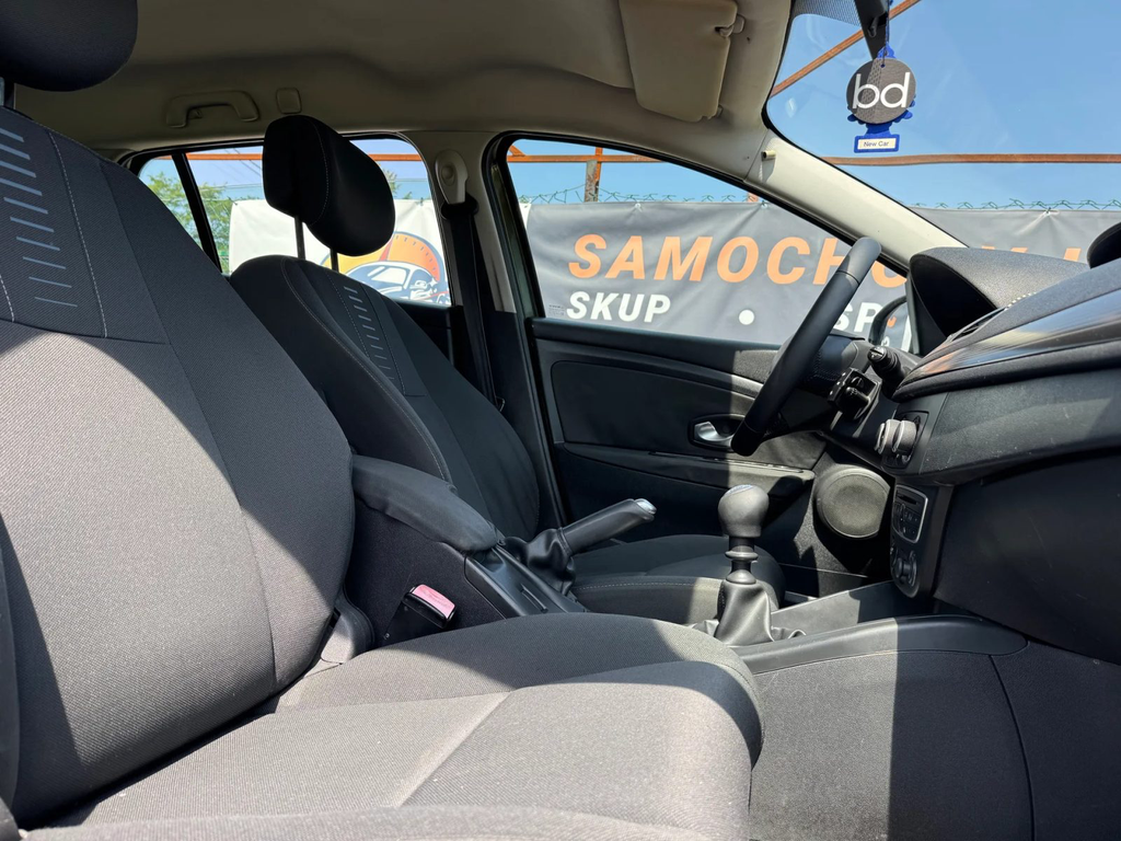 Renault Megane SB341HU-10.webp