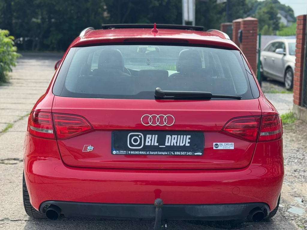 Audi A4 B8 SB836HW-04.webp