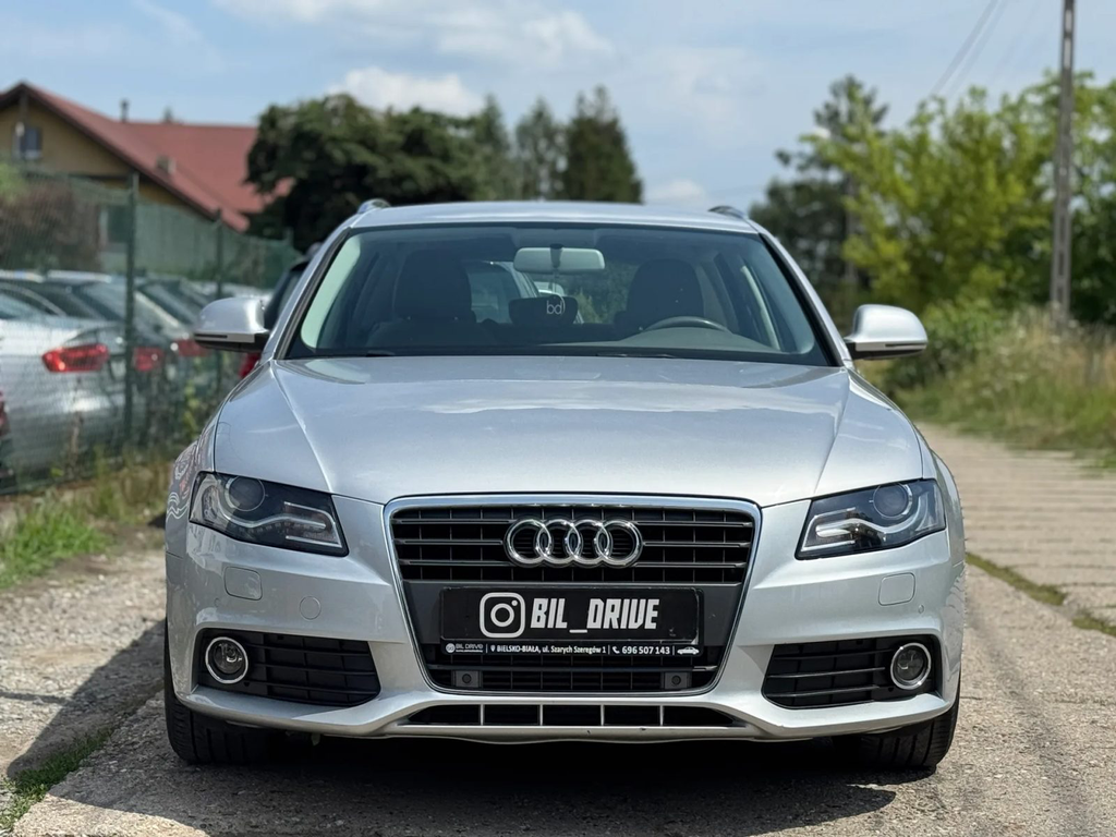 Audi A4 B8 SB671HW-01.webp