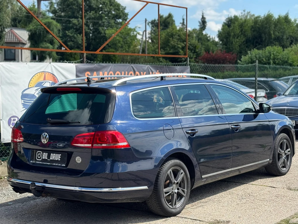 Volkswagen Passat B7 SB261HU-21.webp