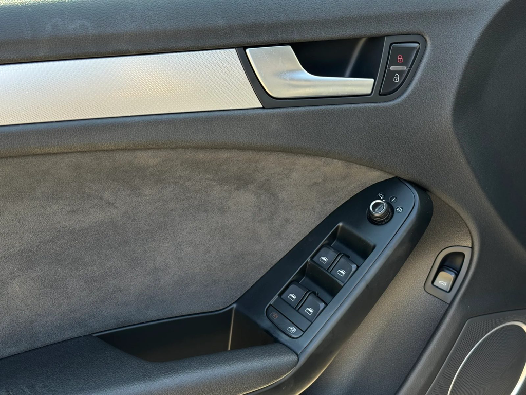 Audi A4 B8 SB835HW-11.webp