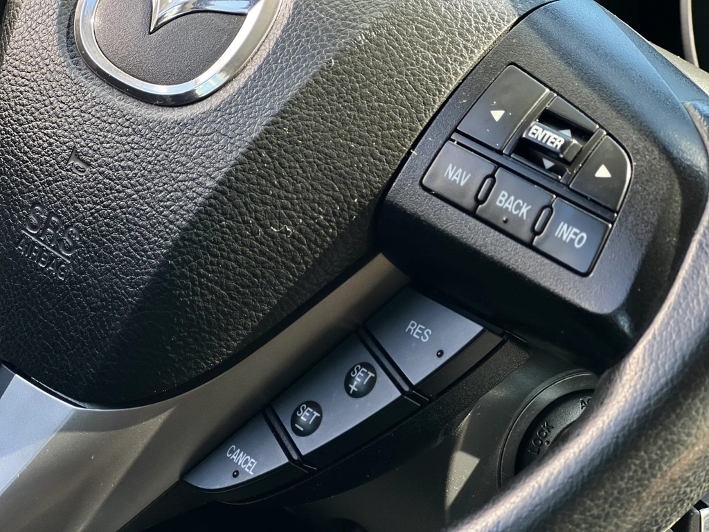 Mazda 3 SB582HW-03.webp