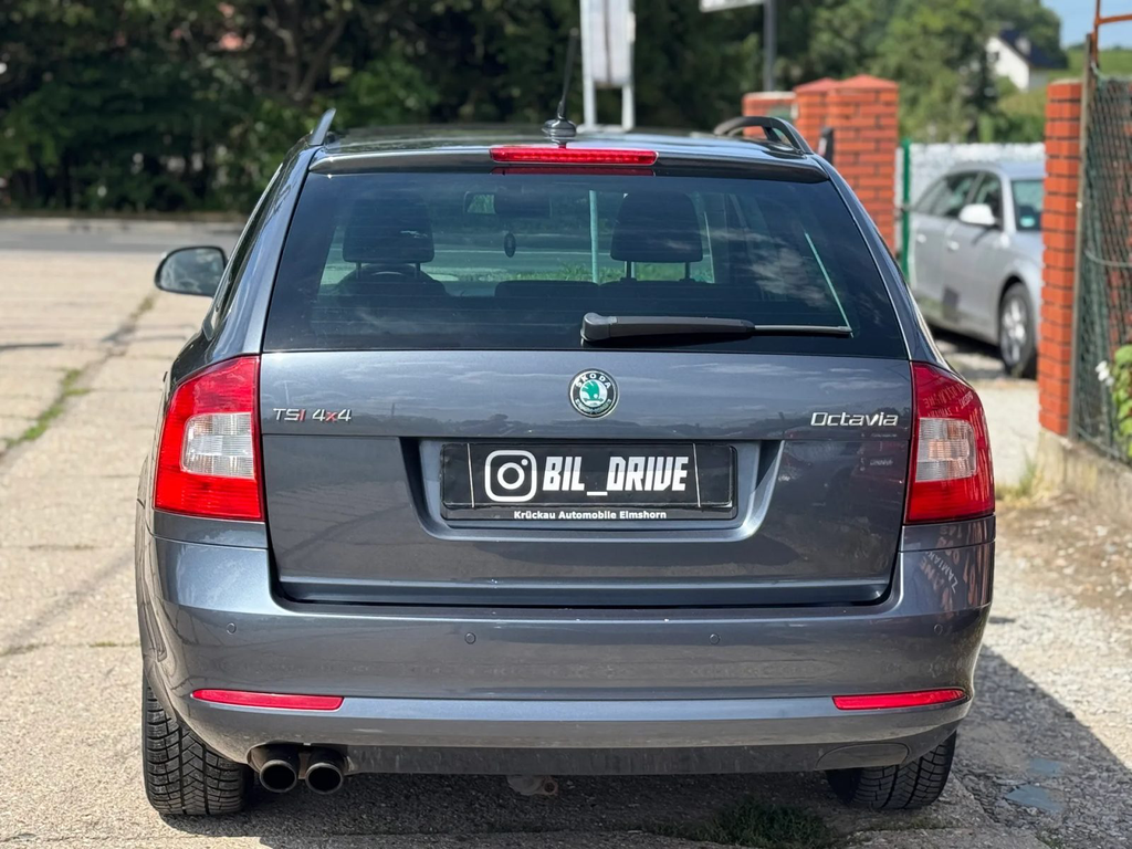 Skoda Octavia 1.8 tsi 4x4 SB096JA-04.webp