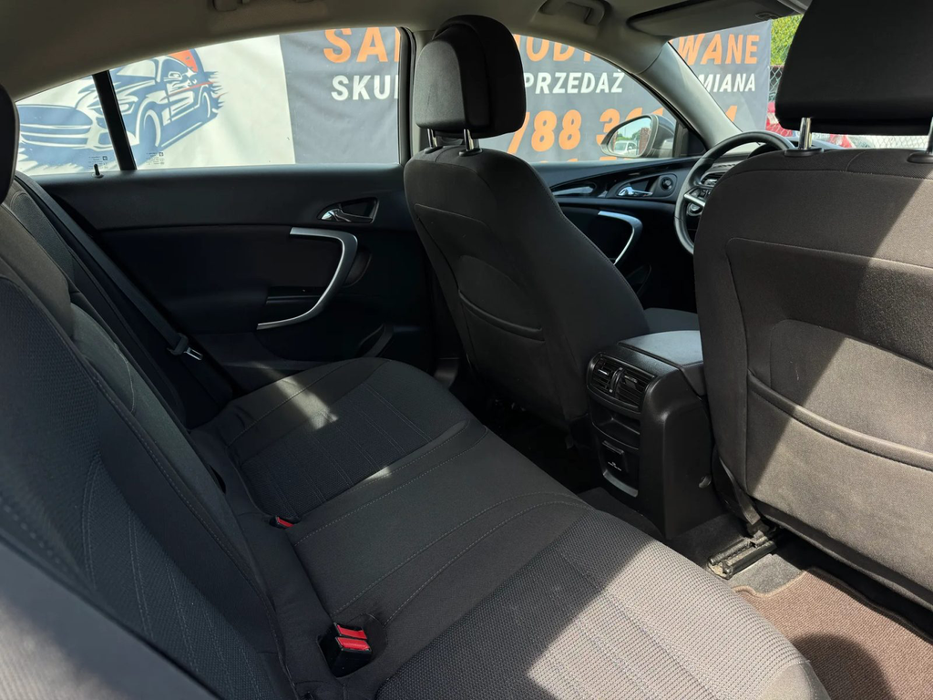 Opel Insignia SB728HW-05.webp