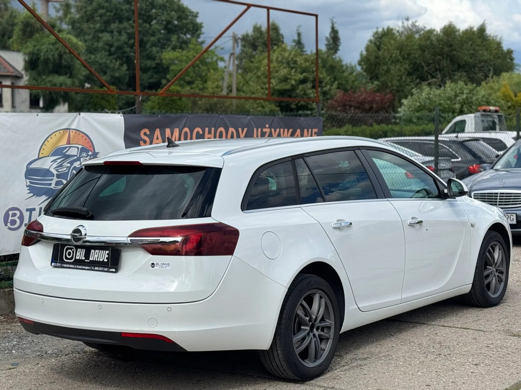 Opel Insignia SB049HR-22.webp