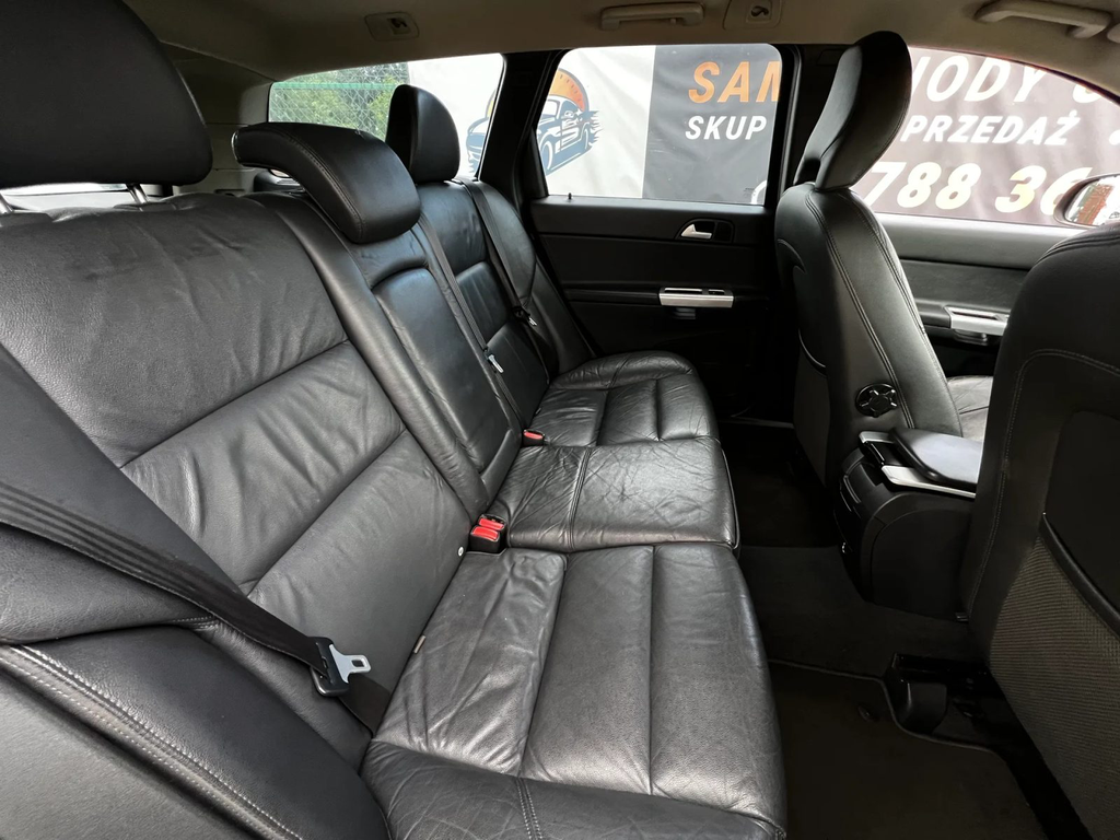 Volvo V50 SB961HW-01.webp