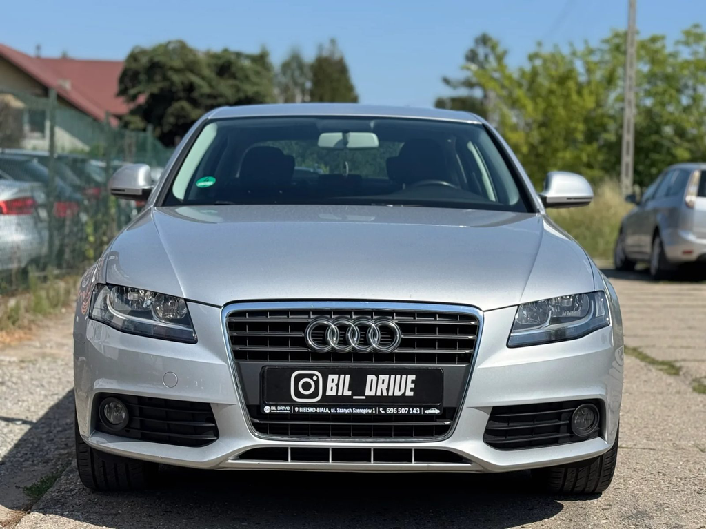 Audi A4 B8 SB893HW-01.webp