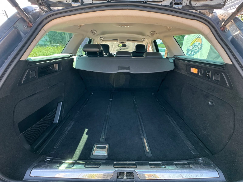 Citroen C5 kombi automat SB176HW-04.webp