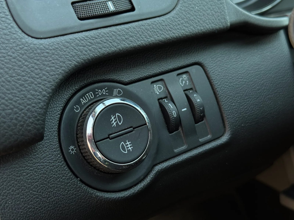 Opel Insignia SB179JA-15.webp