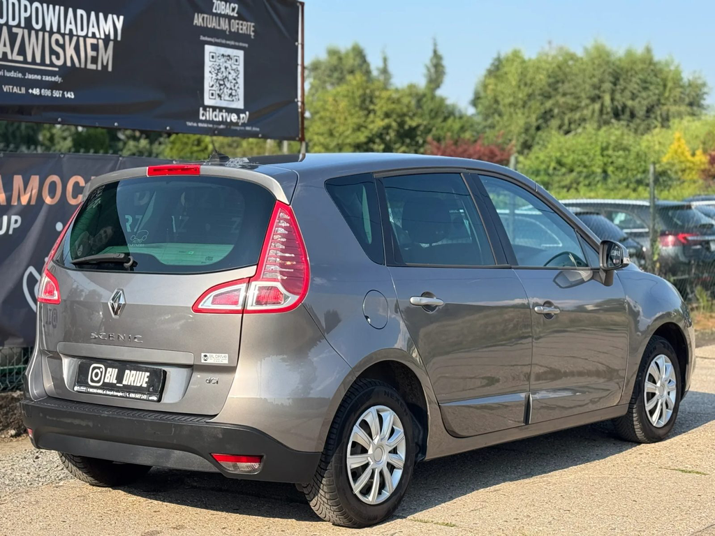 Renault Scenic SB241JA-13.webp