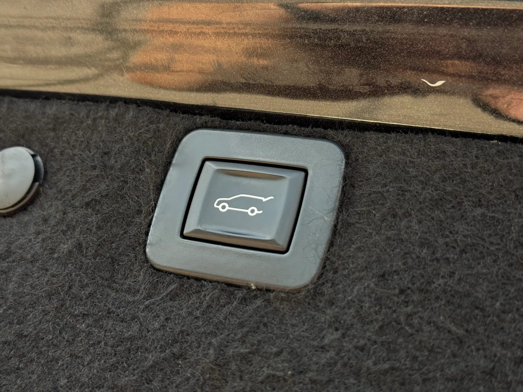 Opel Insignia SB089JA-08.webp