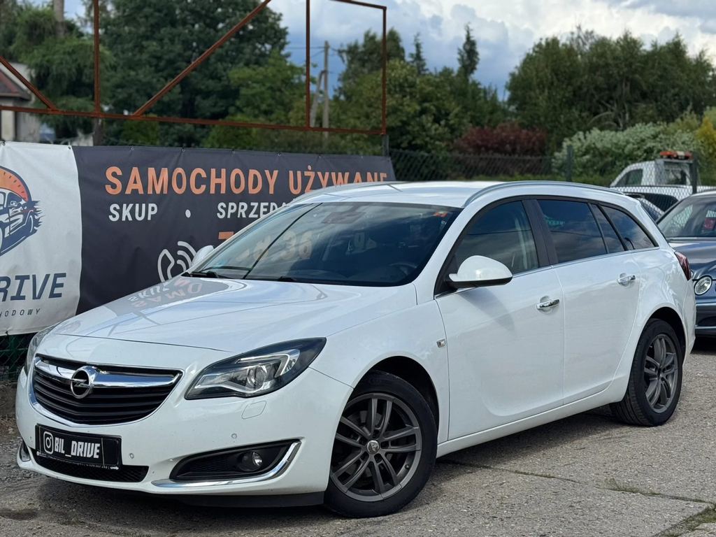 Opel Insignia •2015•2.0
