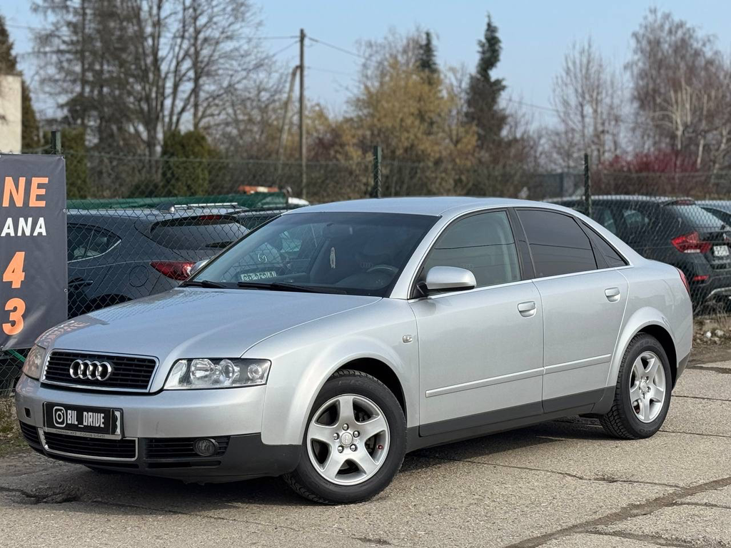 Audi A4 B6 • 2001 • 2.0