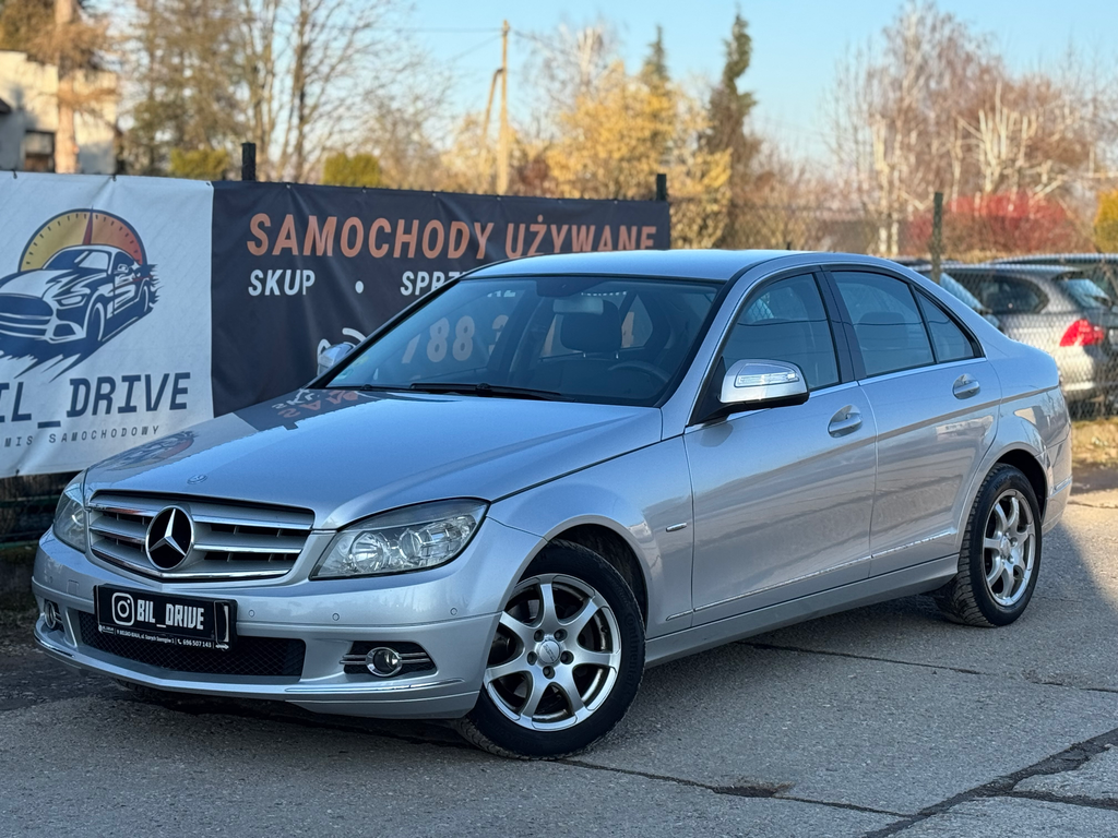Mercedes-Benz C200 Kompresor• 2008 • 1.8