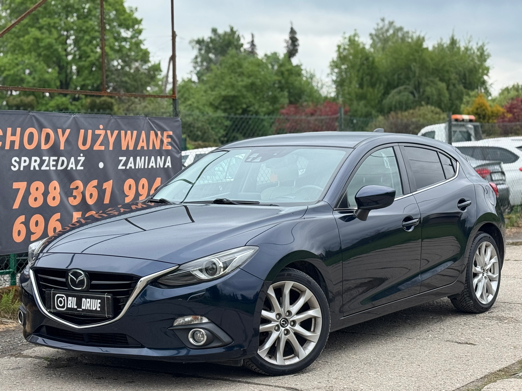 Mazda 3• 2014 • 2.2