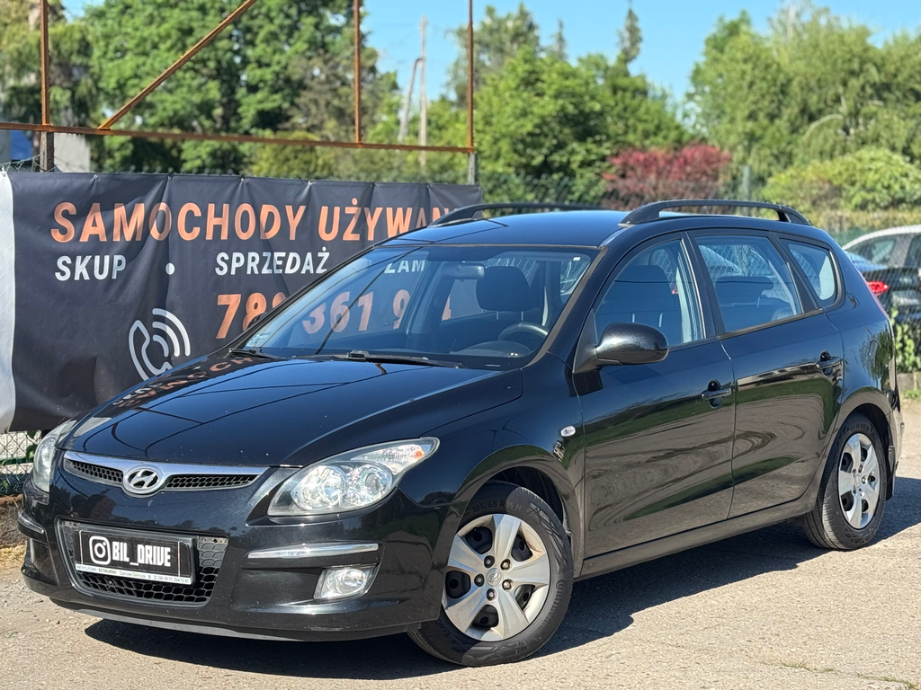 Hyundai i30 • 2010 • 1.6 • LPG